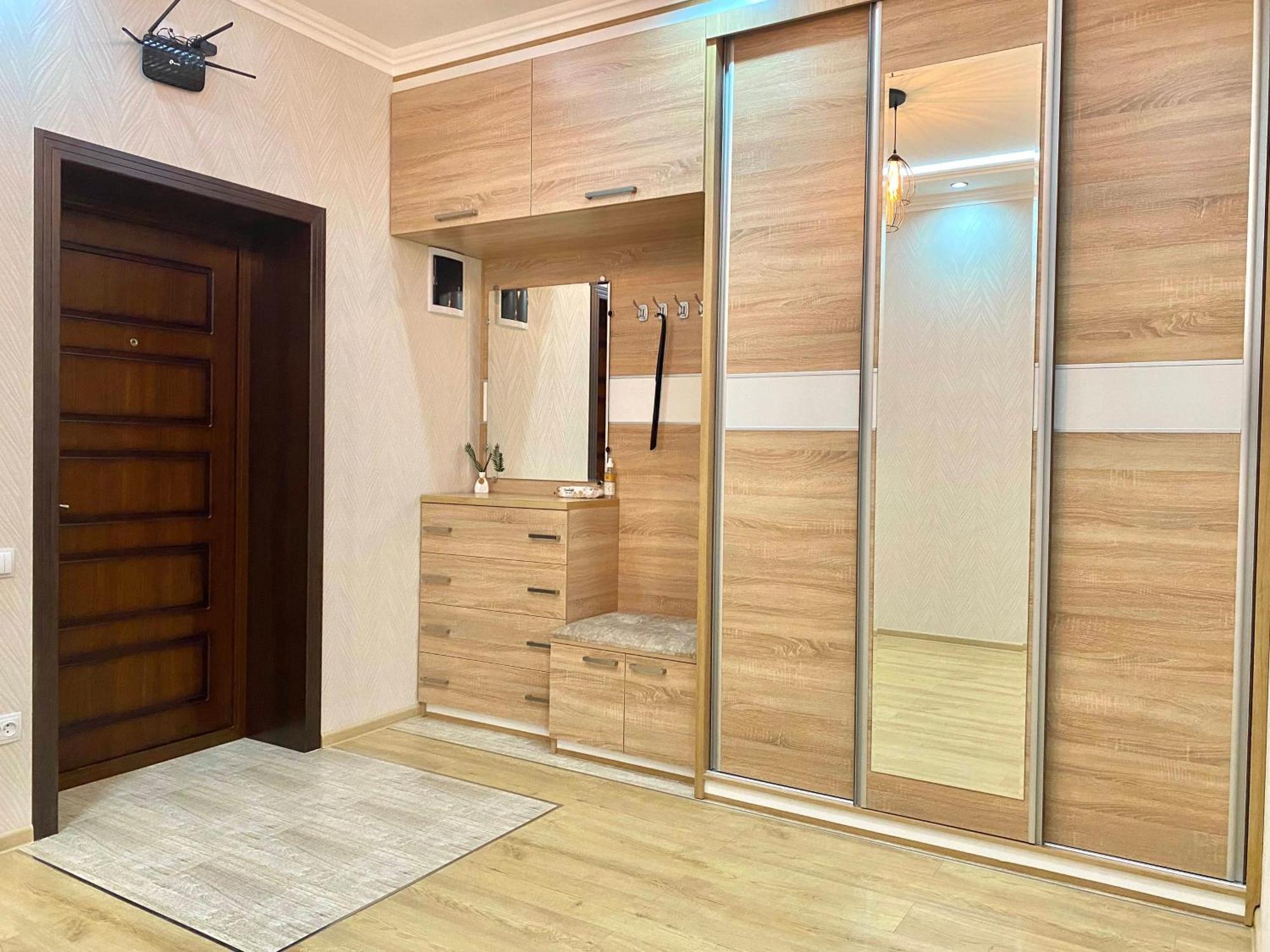 Spacious Apartment In New Building, Near The City Center And Airport タシュケント エクステリア 写真
